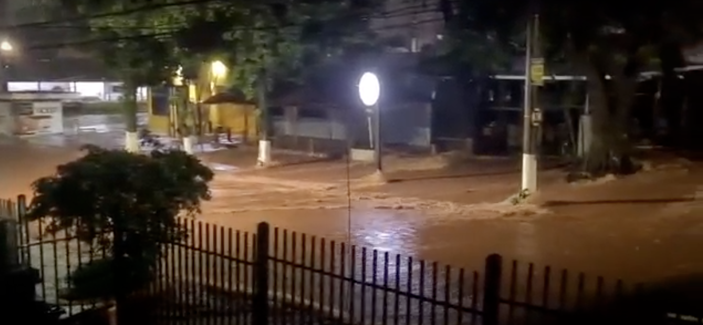 Alerta: Alagamentos Reiterados na Rua Chaadi Scaff Preocupam Moradores do Itanhangá Park