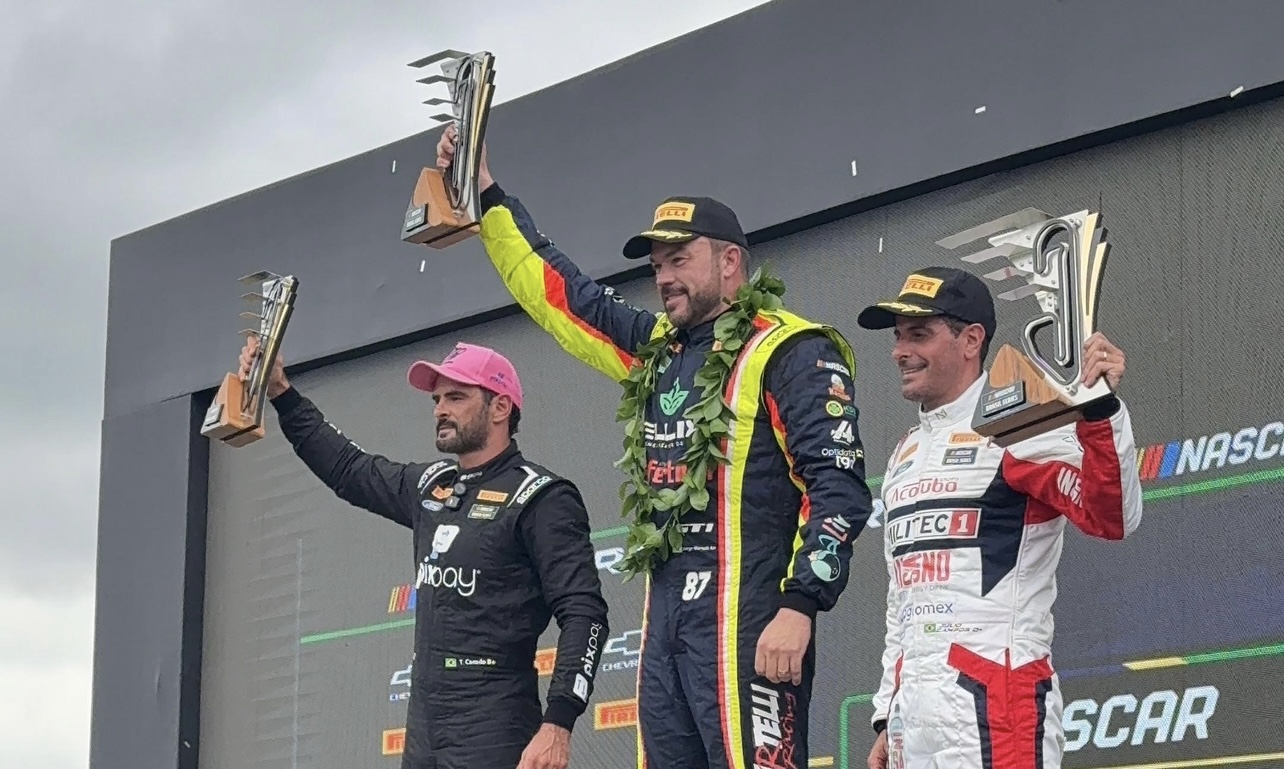 Jorge Martelli vence em final insana na NASCAR Brasil em Campo Grande